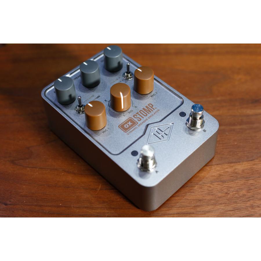 UAFX OX STOMP ダイナミックスピーカーエミュレーター 高品位なスピーカーエミュレーター&マイクモデリング搭載の