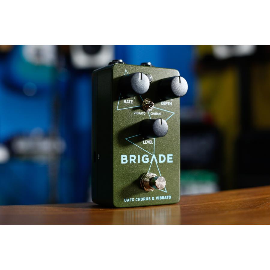 Universal Audio / UAFX BRIGADE Chorus & Vibrato コーラス