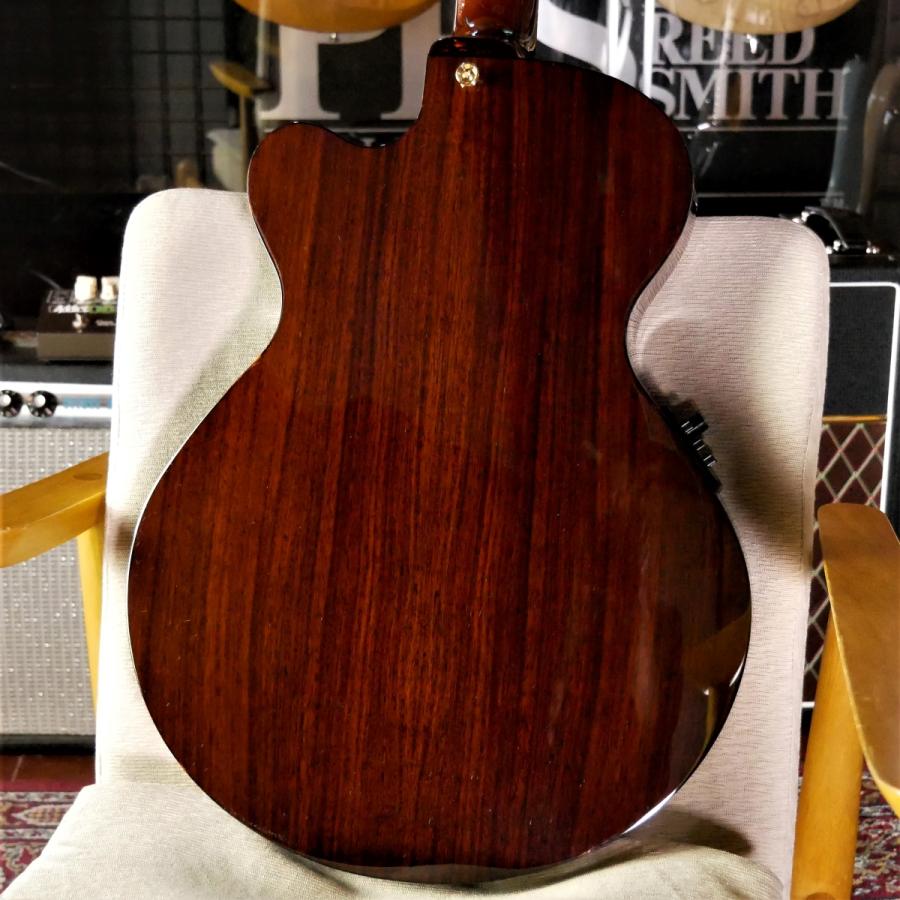 Crews Maniac Sound / ES-1500C Black エレアコ ピックアップ