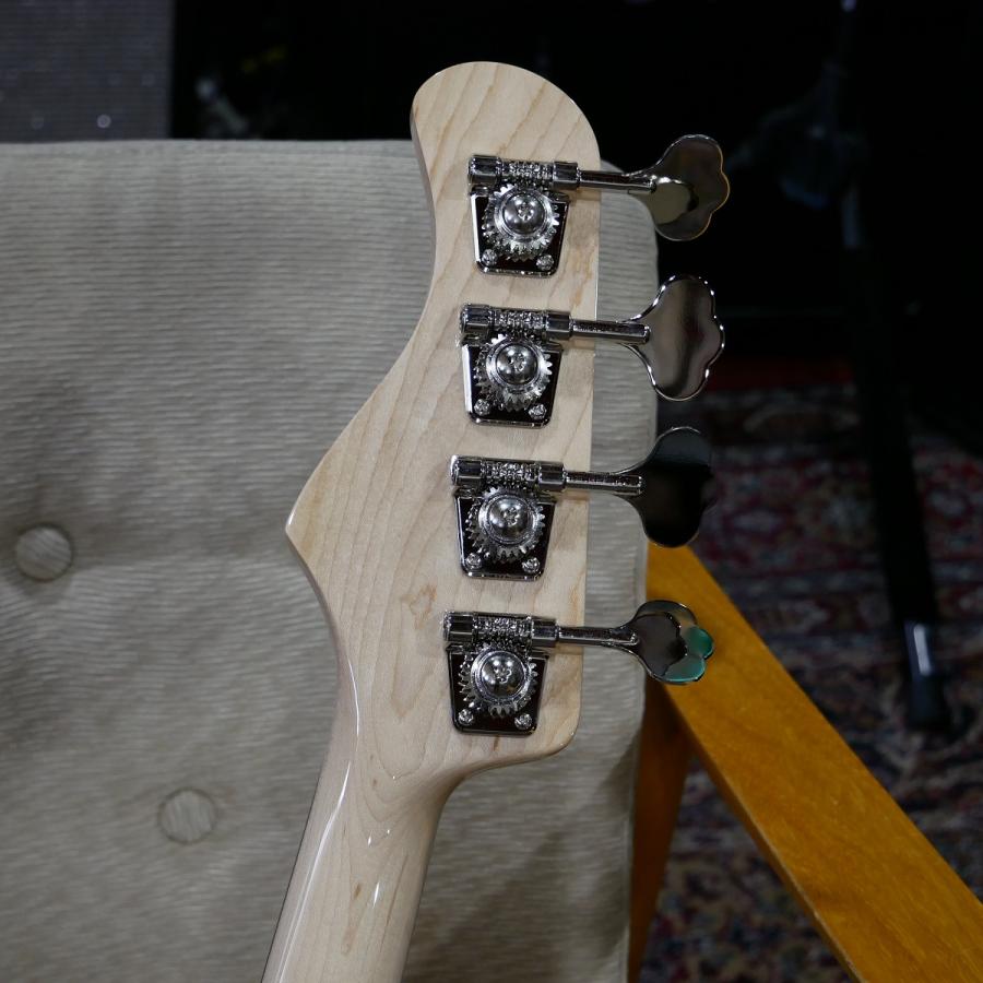 Crews Maniac Sound / JB-2004 Maple Fingerboard Black