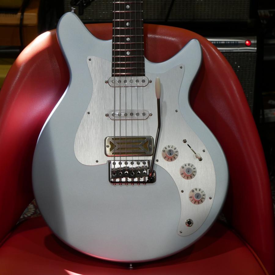 Eastman / Fullertone DC'62-IBM Ice Blue Metallic SSH トレモロ