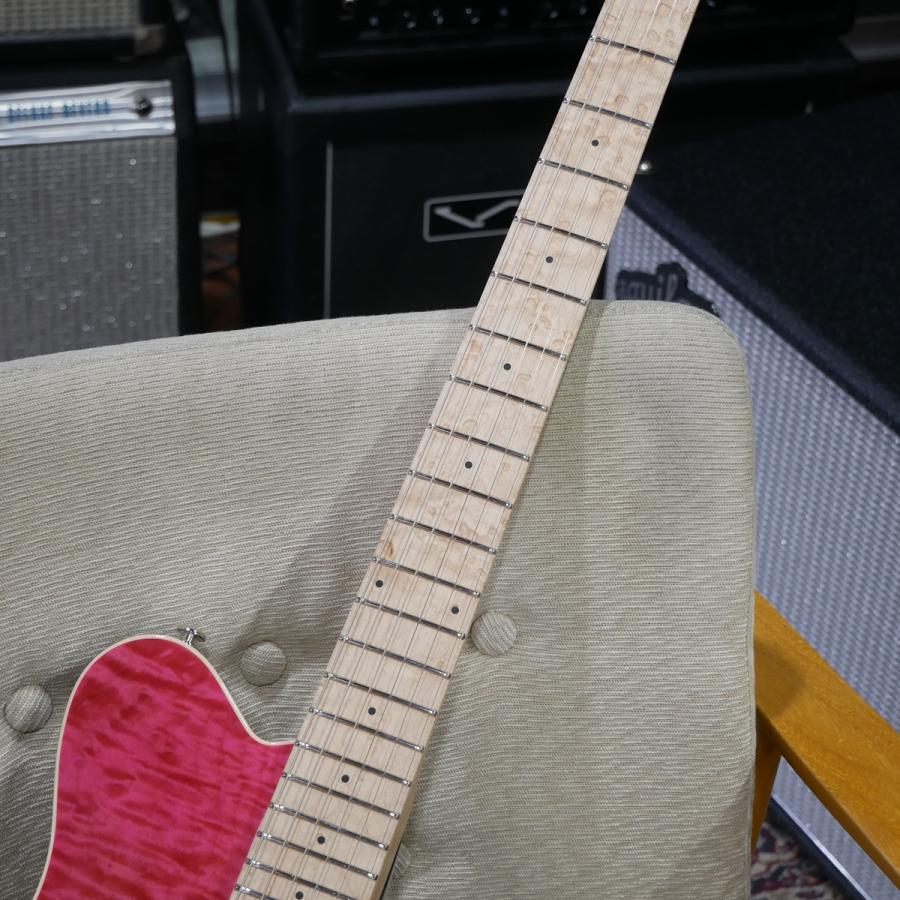 Music Man MUSIC MAN / KID LIMITED / AXIS / TRANS PINK QUILT / MH