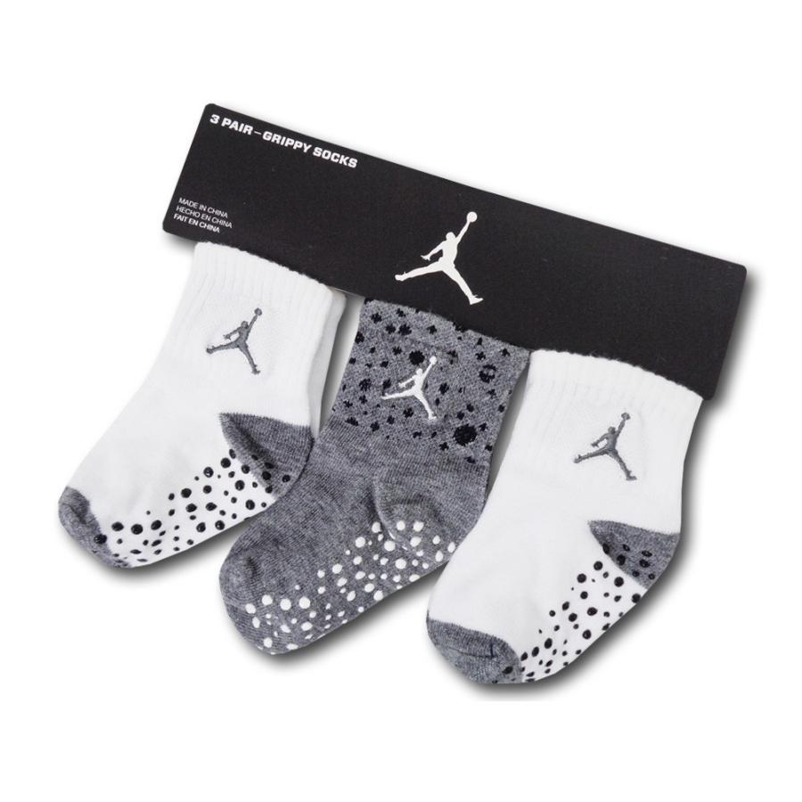 ベビー ジョーダン ソックス 3足セット Jordan Grippy Socks 3 Pack 白灰黒 Ba508 Ba508 Hoop Town 通販 Yahoo ショッピング