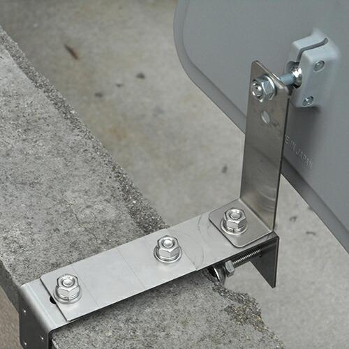 ガレージミラー 家庭用 ブロック 挟み込み ステンレス製 取付金具付 小型 角型 230×310mm グレー ガラス製ミラー 50〜185mm 駐車場 塀 クランプ式 日本製 yh615_12