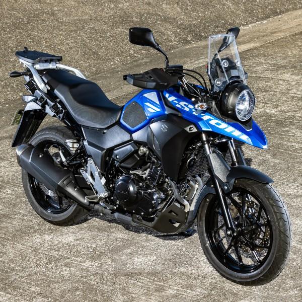 ウインターセール V-ストローム250 タンクパッド 送料無料 TEOGONIA GOLEM ゴーレム CONVEX TANKPAD V-ストローム250専用 コンベックス タンク グリップ |  | 02