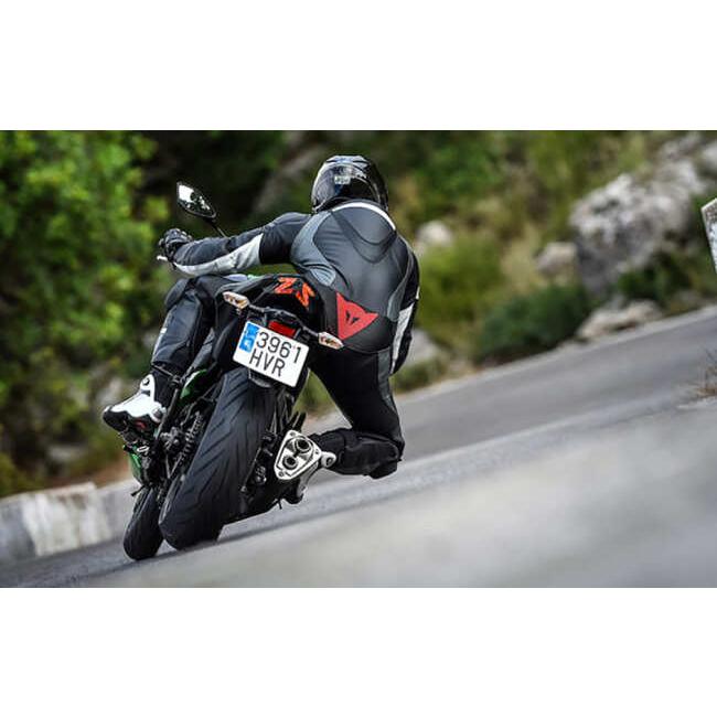 PIRELLI（ピレリ） 在庫有 送料無料 110/70R17 フロント用 国内正規品