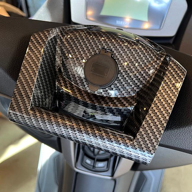 送料無料 NMAX155 NMAX125 ハンドルパネル USB付 スマートフォン