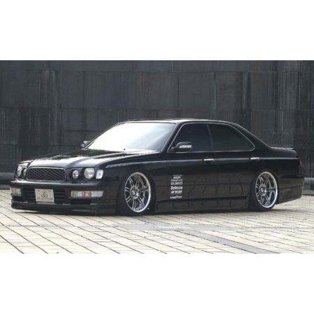 バタフライシステム グロリア Y33 後期 3点セット 未塗装 グランツ