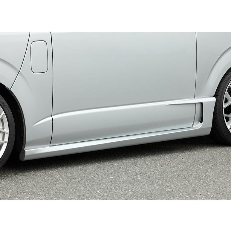 シーアールエス ハイエース レジアスエース 200系 PROGRESSI サイド  