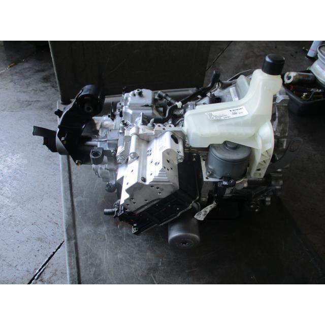 オートマミッション エブリイワゴン エブリィ HBD-DA17V オートマチックミッションASSY 061