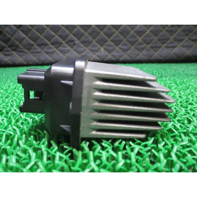 ソリオ DBA-MA15S ヒーターレジスター Z7T 51589-10250 95626-71L20