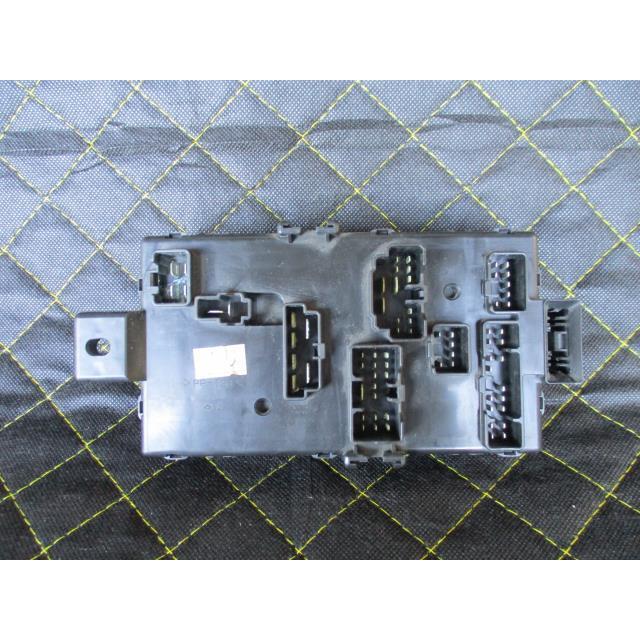 テリオスキッド TA-J111G ヒューズボックス R29 82600-87410