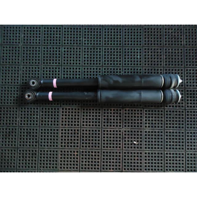 アルト DBA-HA36S Rショックアブソーバー左右セット 26U 41810-74PA1
