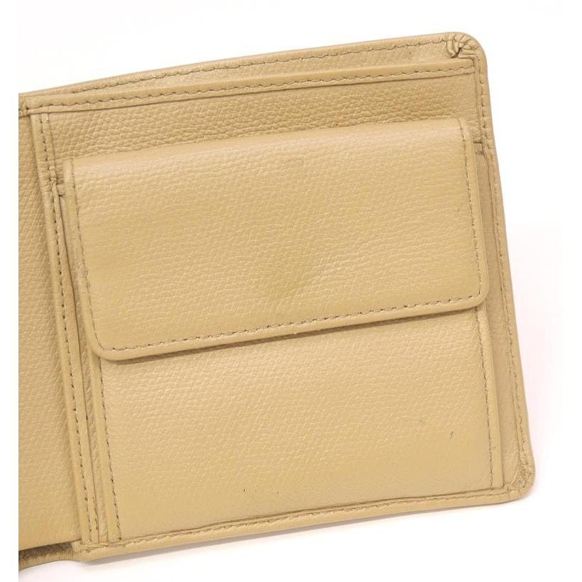 CHANEL シャネル 二つ折り財布 ベージュ レザー 【中古】(13325 CHANEL シャネル 二つ折り財布 ベージュ レザー 【中古】(13325