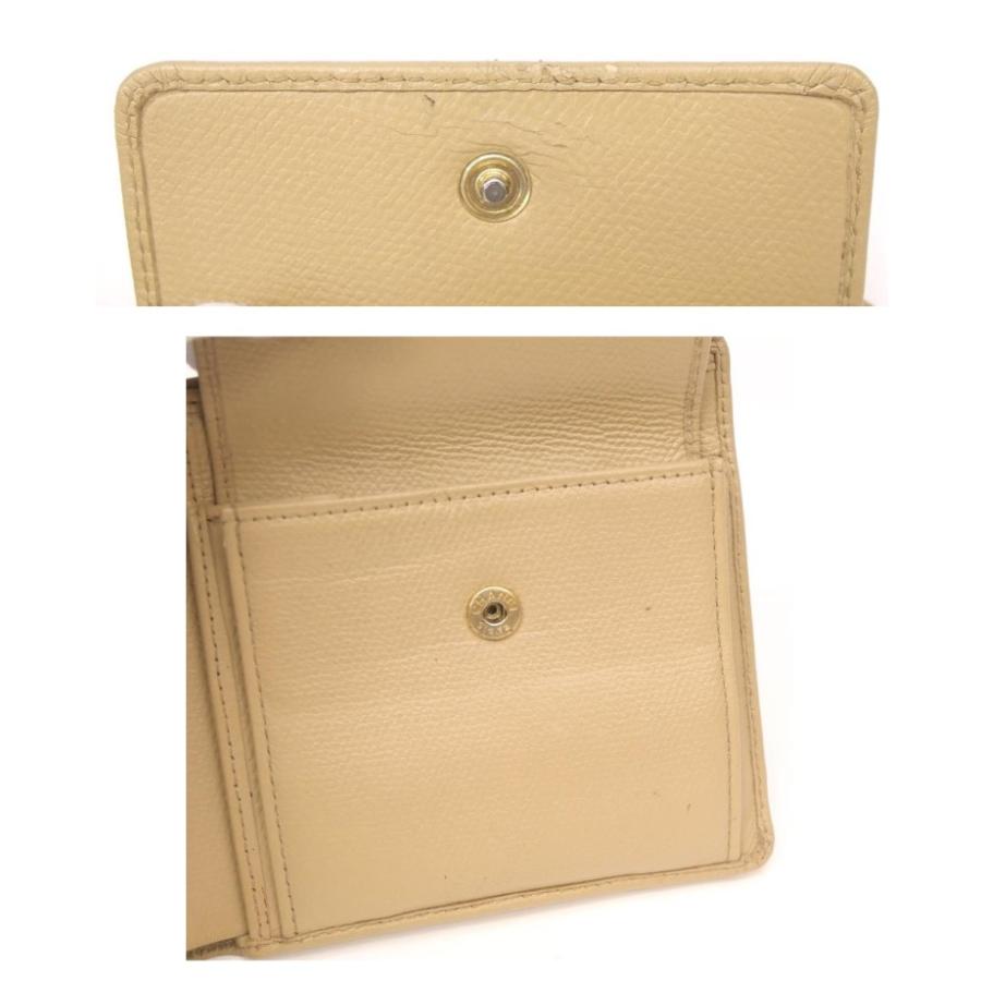 CHANEL シャネル 二つ折り財布 ベージュ レザー 【中古】(13325 CHANEL シャネル 二つ折り財布 ベージュ レザー 【中古】(13325