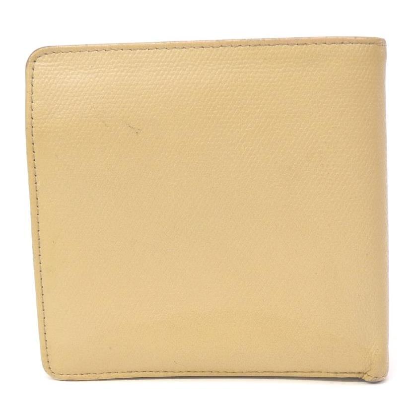 CHANEL シャネル 二つ折り財布 ベージュ レザー 【中古】(13325 CHANEL シャネル 二つ折り財布 ベージュ レザー 【中古】(13325