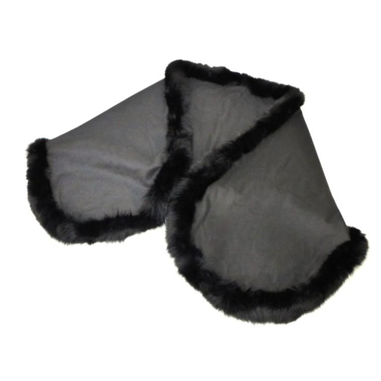 和光 WAKO ｽﾄｰﾙ ﾌｫｯｸｽ付き ｼｮｰﾙ 黒 【中古】(44481) WAKO（ワコー） 和光 ストール フォックス付き ショール 黒 【中古