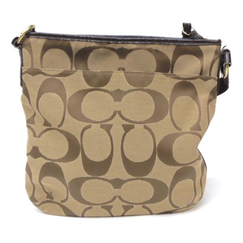 COACH（コーチ） ショルダーバッグ シグネチャー柄 アウトレット