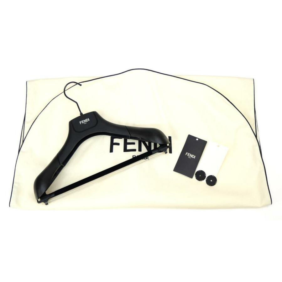 FENDI フェンディ ファーポケット ジレ ベスト ノースリーブ FENDI フェンディ ファーポケット ジレ ベスト ノースリーブ
