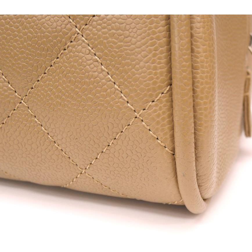 CHANEL シャネル ボストンミニ ハンドバッグ ベージュ キャビア CHANEL シャネル ボストンミニ ハンドバッグ ベージュ キャビア