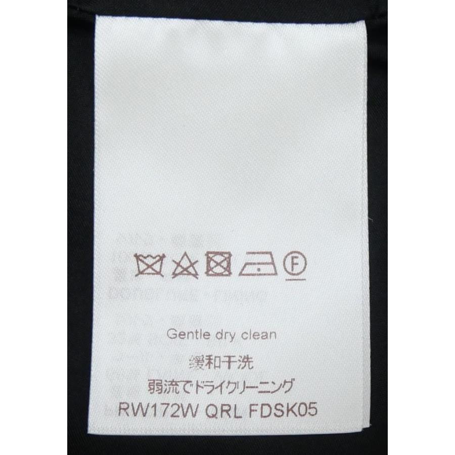 LOUIS VUITTON（ルイ・ヴィトン） 金ボタン ミニスカート 巻きスカート