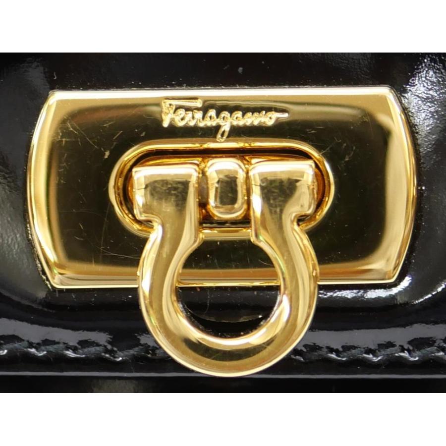 フェラガモ Ferragamo チェーンミニバッグ ガンチーニ ガンティーニ 黒 パテント 【中古】(65711)_7