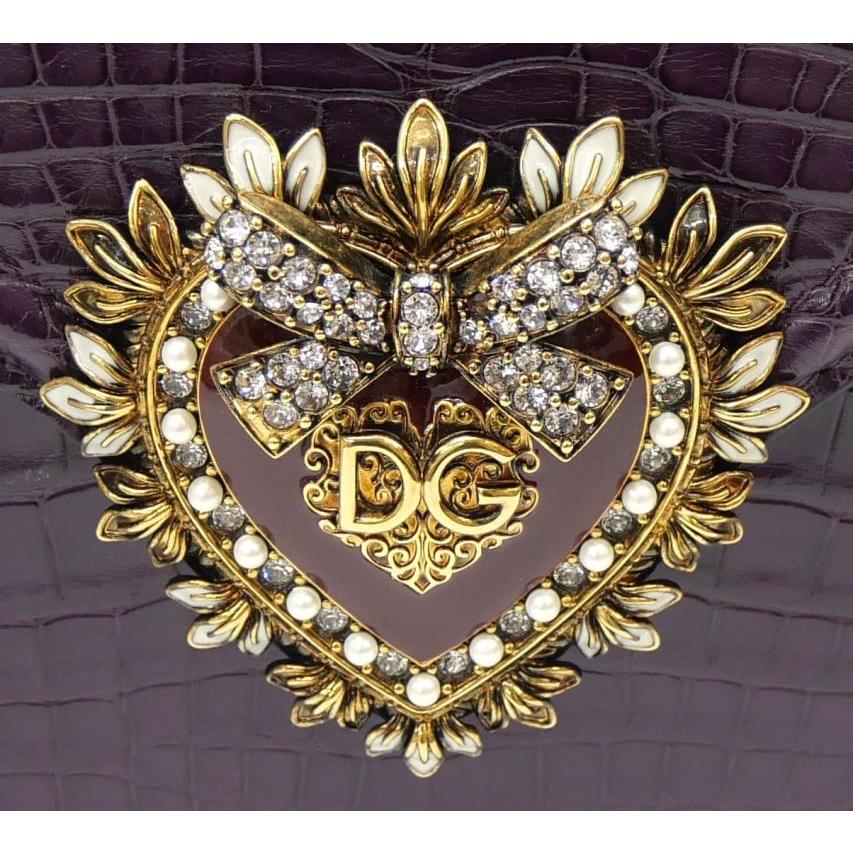 DOLCE&GABBANA（ドルチェ & ガッバーナ） チェーンショルダーバッグ 型