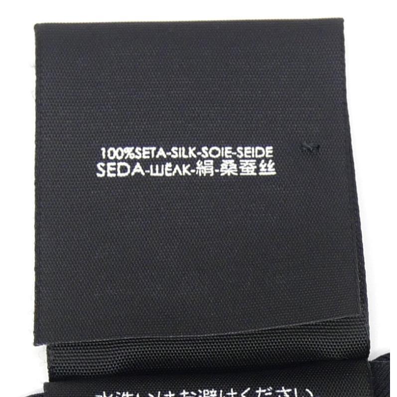 GUCCI（グッチ） スカーフ 花柄 ロゴ 黒 シルク100％ 【中古】(66363