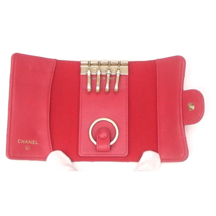 CHANEL シャネル 4連キーケース マトラッセ ピンク 【中古 CHANEL シャネル 4連キーケース マトラッセ ピンク 【中古