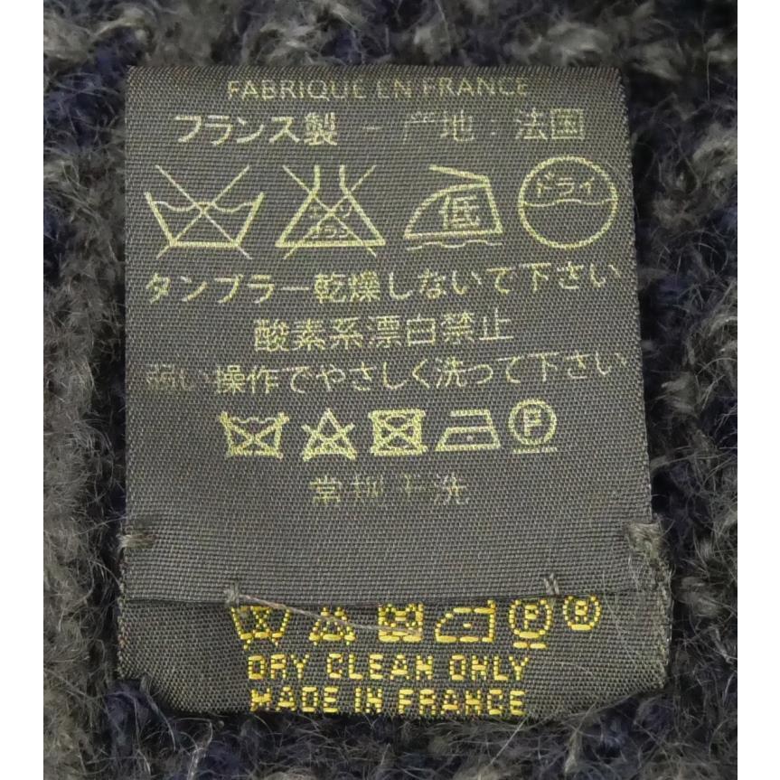 LOUIS VUITTON ルイ・ヴィトン LOUISVUITTON ブローチ付きニット LOUIS VUITTON ルイ・ヴィトン LOUISVUITTON ブローチ付きニット