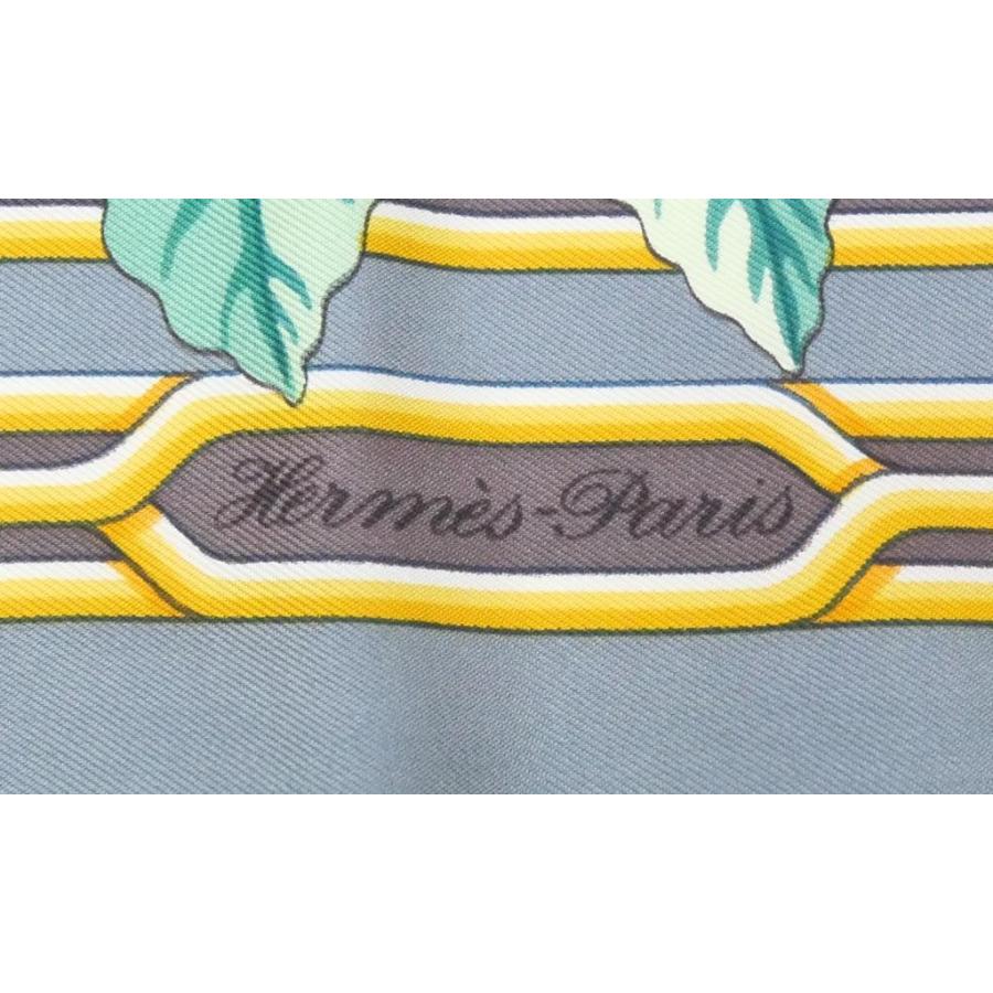 HERMES（エルメス） スカーフ カレ90 オウム柄 グリーン系 シルク100