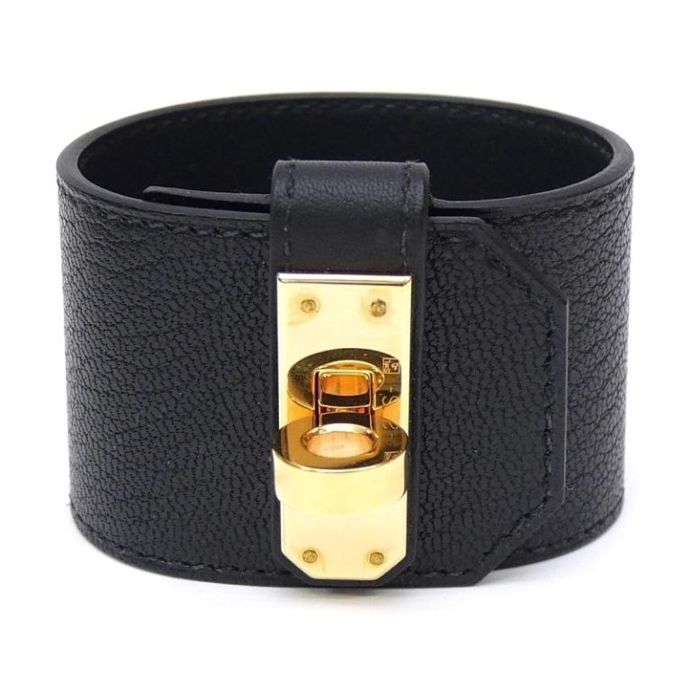 【超美品】エルメス ブレスレット ケリードッグ 黒 ゴールド金具 R刻印 HERMES（エルメス） ケリーツイストGM レザーブレスレット PG金具 B