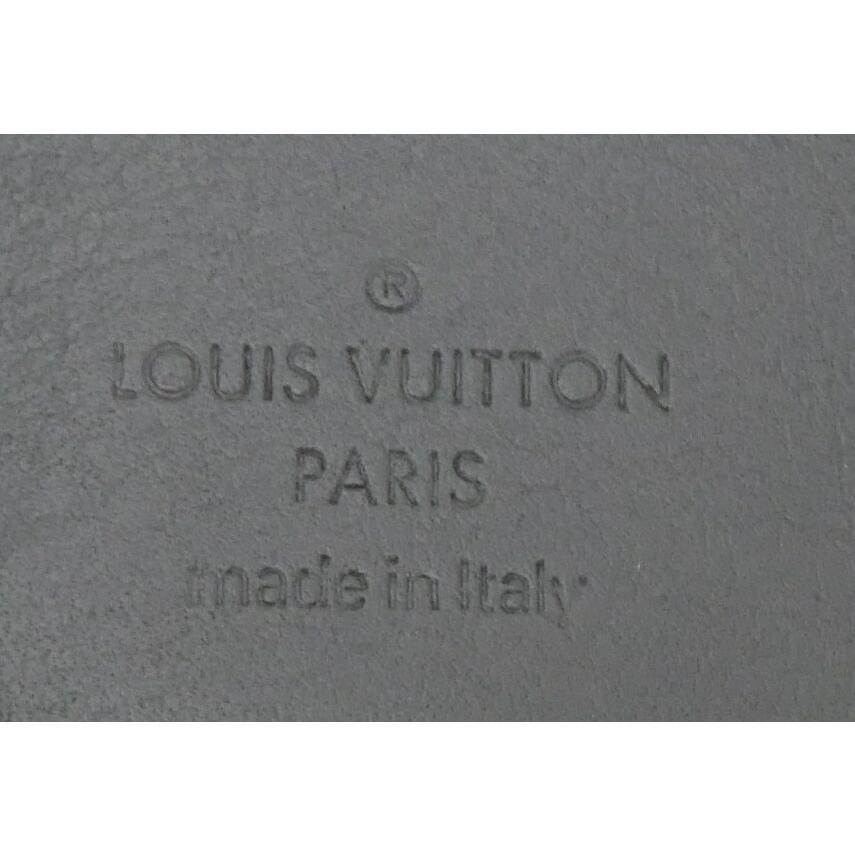 LOUIS VUITTON（ルイ・ヴィトン） 三つ折り財布 ディスカバリー