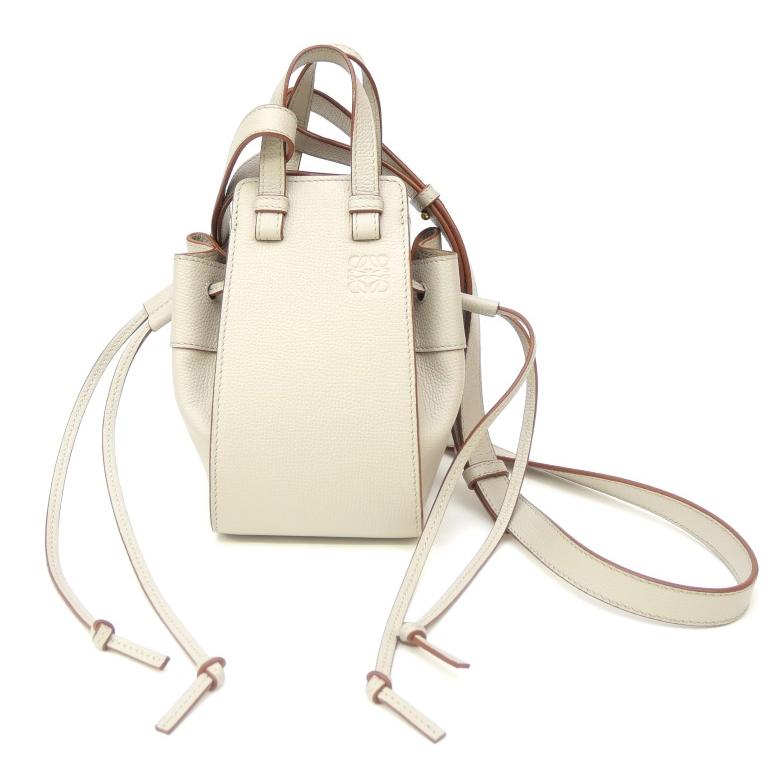 LOEWE（ロエベ） ショルダーバッグ ハンモックバッグ ドローストリング