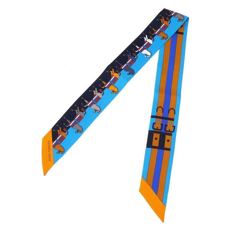 未使用品級　希少　Hermes　エルメス　ツイリー　シルク100% ブルー系 未使用品級 希少 Hermes エルメス ツイリー シルク100% ブルー系 未