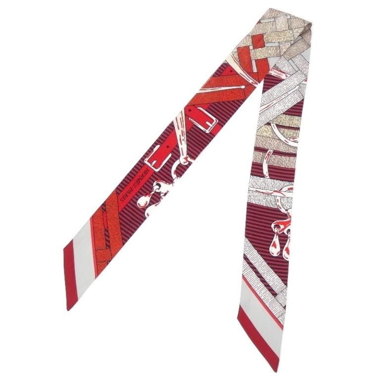 エルメス HERMES ツイリー 馬銜 シュミーズ スカーフ 赤 シルク100％ 【中古】(68928) HERMES エルメス ツイリー 馬銜 シュミーズ スカーフ 赤 シルク100