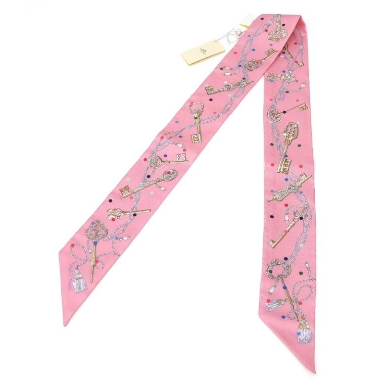 HERMES（エルメス） スカーフ ツイリー Les Cles a Pois レ クレア