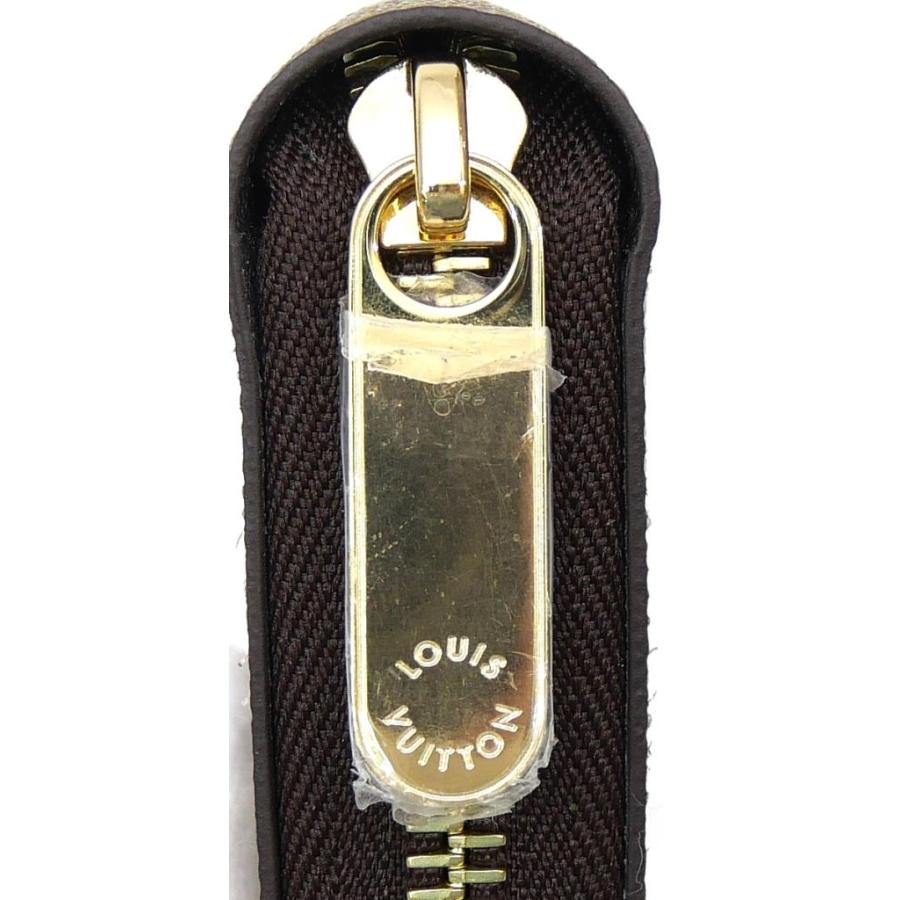 LOUIS VUITTON（ルイ・ヴィトン） ジッピー・ウォレット M82444