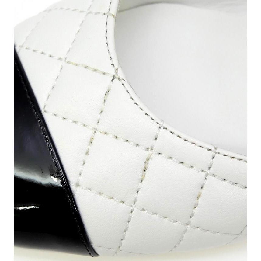 CHANEL シャネル ストラップパンプス ボーダー 36C イタリア製 CHANEL（シャネル） メリージェーン バイカラー フラットパンプス
