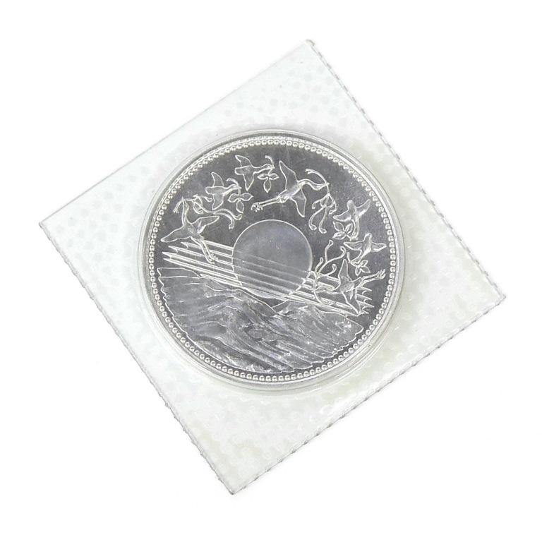 1万円記念硬貨 昭和61年天皇陛下御在位60年 昭和61年 天皇陛下御在位60年1万円銀貨 パック入り 未開封 記念貨幣