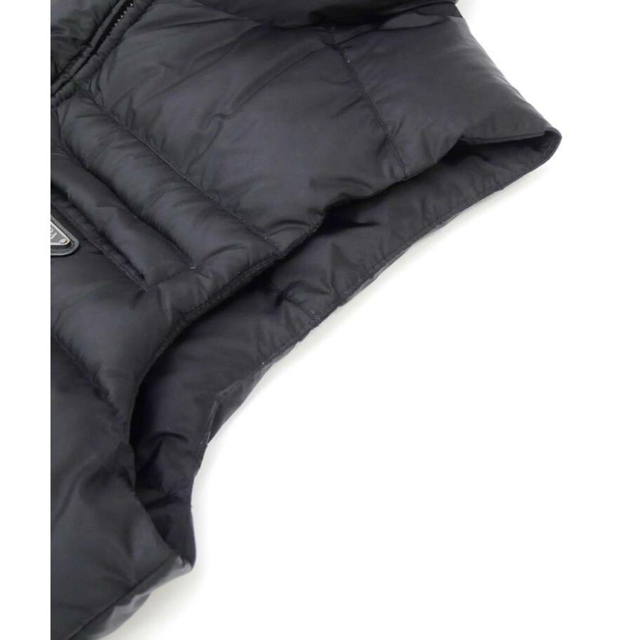 PRADA（プラダ） ダウンベスト トライアングルロゴ SGJ191R132Q04 黒