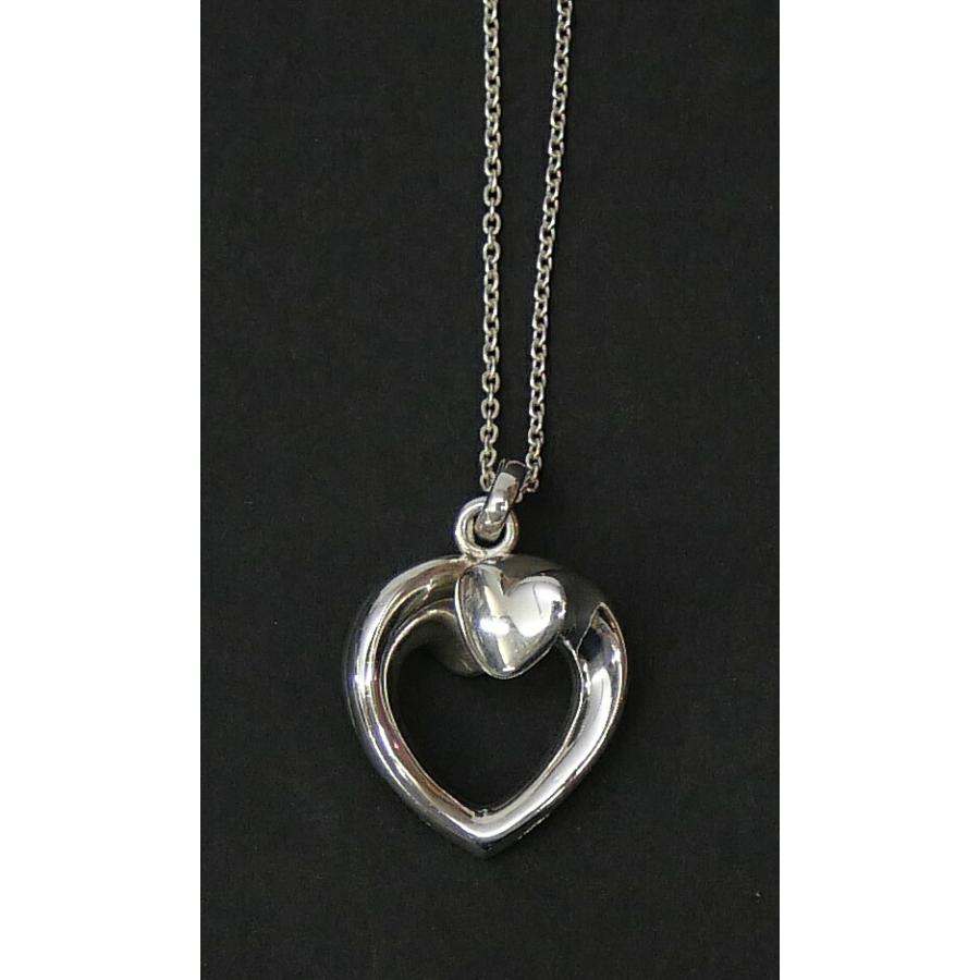 Georg Jensen（ジョージ ジェンセン） ペンダントネックレス 2002
