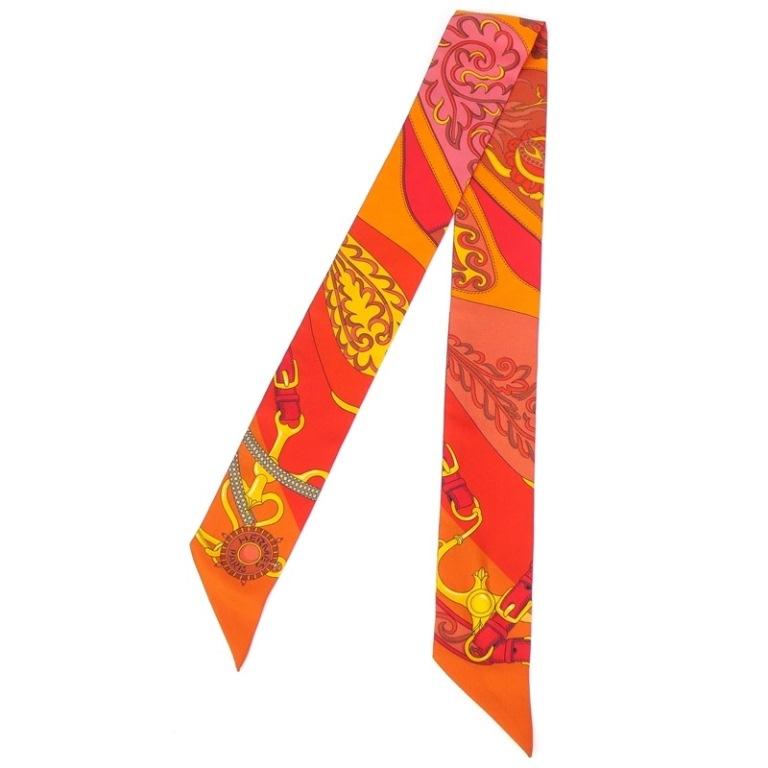 HERMES（エルメス） スカーフ ツイリー アマゾンの祭典・バンダナ