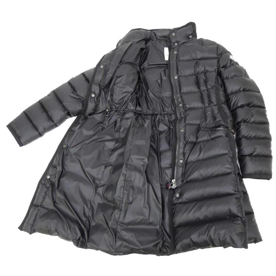 MONCLER（モンクレール） ダウンコート ロングダウンジャケット 黒