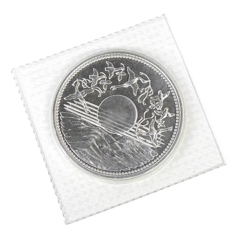 昭和61年 天皇陛下御在位60年1万円銀貨 パック入り 未開封 記念貨幣