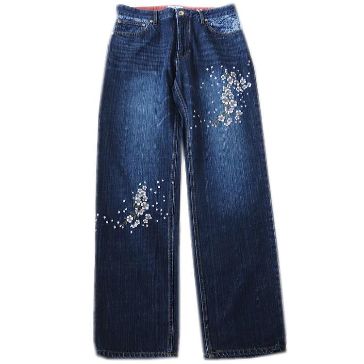 美品　大きいサイズ 【絡繰魂】 デニムパンツ 100 鳳凰 桜 刺繍ロゴ 桜鳳凰デニムパンツ 絡繰魂 223248 和柄 和風 ジーンズ さくら