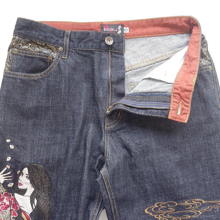 花魁 刺繍 デニムパンツ 冬新作 春夏秋冬物 抜刀娘/バットウムスメ 結愛花魁刺繍 ロゴ 金襴和柄