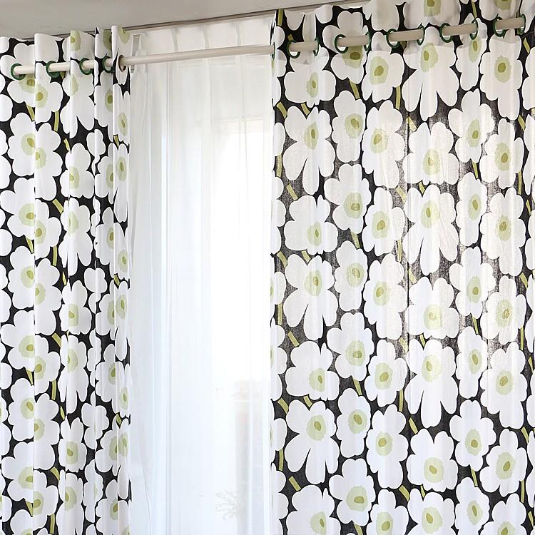 ハトメカーテン マリメッコ ウニッコ 小うにっこ インテリア 巾100cm 丈100cmから250cm ブラック Unikko002 インテリア星の国 通販 Yahoo ショッピング