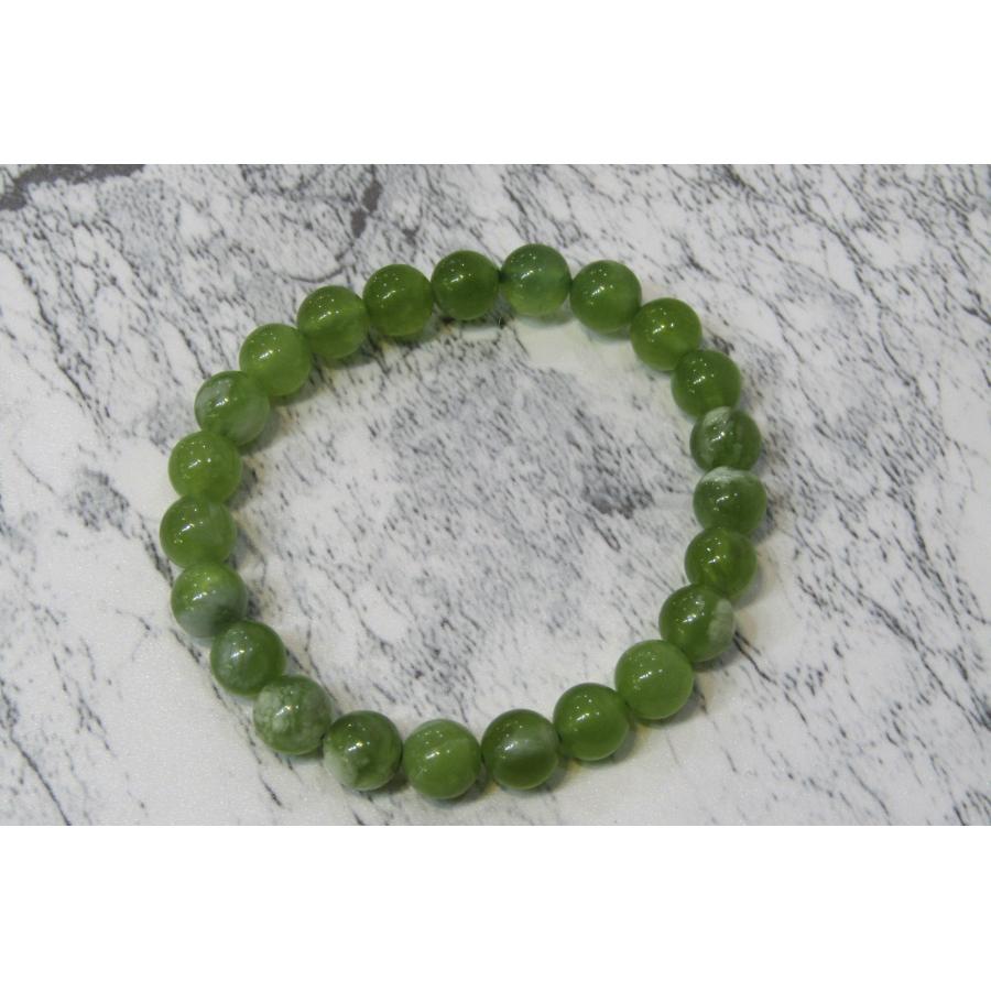 岫玉天球翡翠(しゅうぎょくてんきゅう)９層 岫玉（しゅうぎょく） Xiuyan Jade 中国遼寧省産 15g/ タンブル