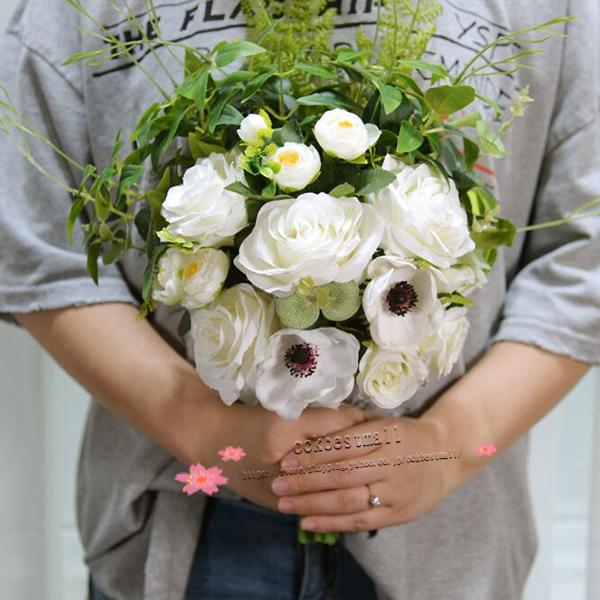 送料無料 ウエディングブーケ 花束 花飾り 結婚式 バラ造花 ウェディング用 アレンジメント 花嫁